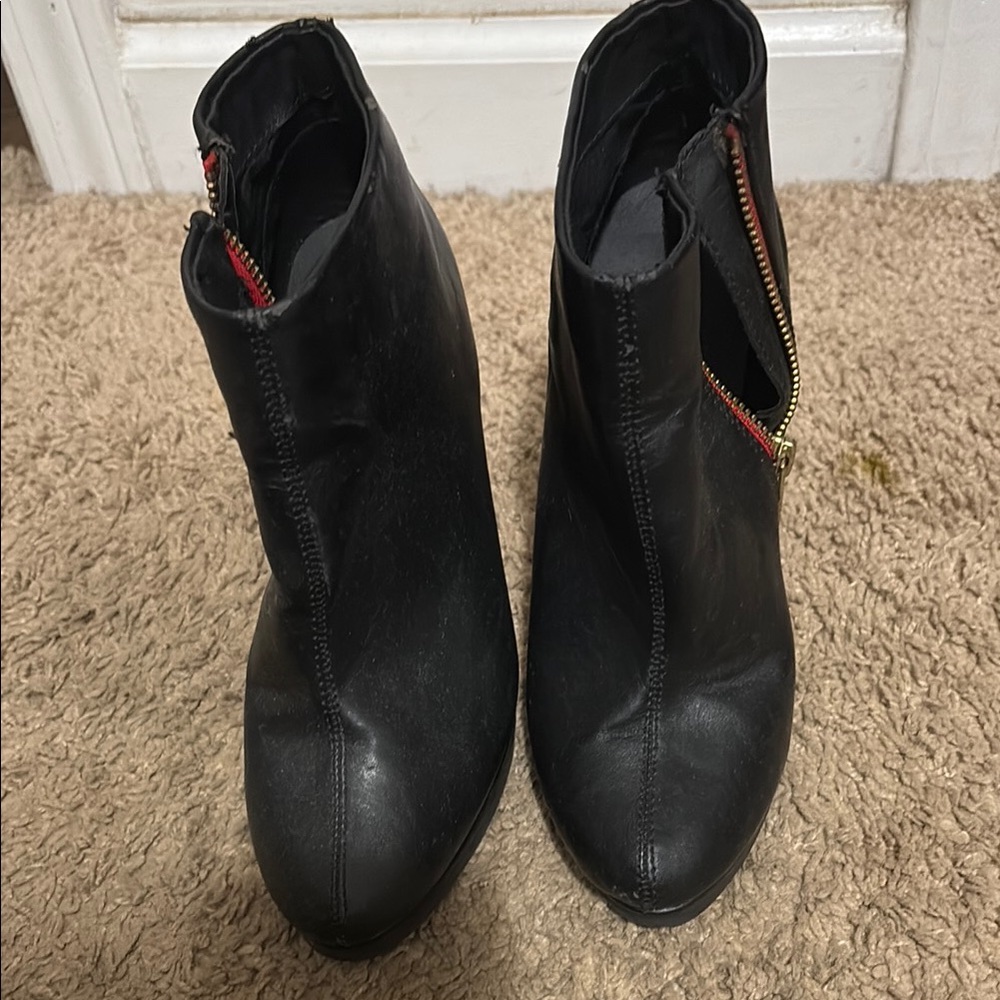 Olsenboye Black Ankle Boots with Stiletto Heel